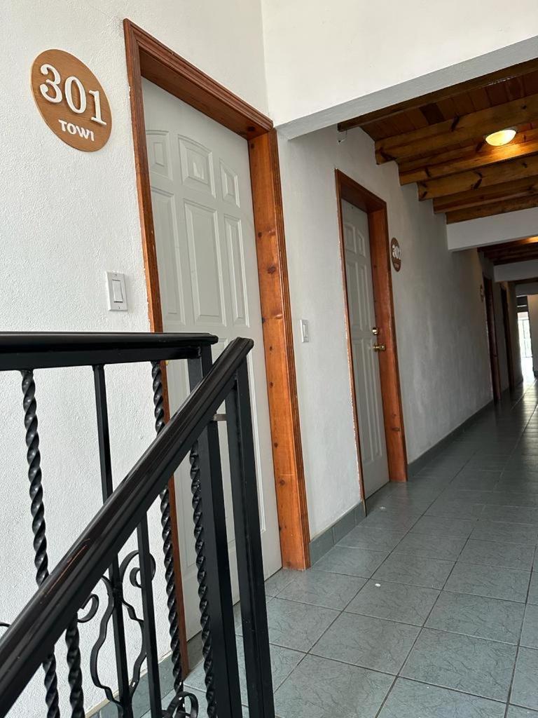 Hotel Towi Creel Exterior photo